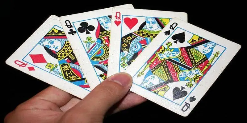 Tứ Quý Có Chặt Được Đôi Heo Không? Chiến Thuật Với Tứ Qúy